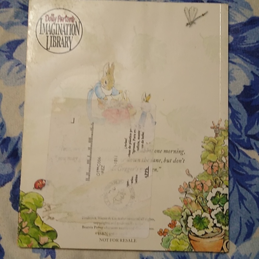 🐇 Peter Rabbit Book🐇 - Picture 3 of 3